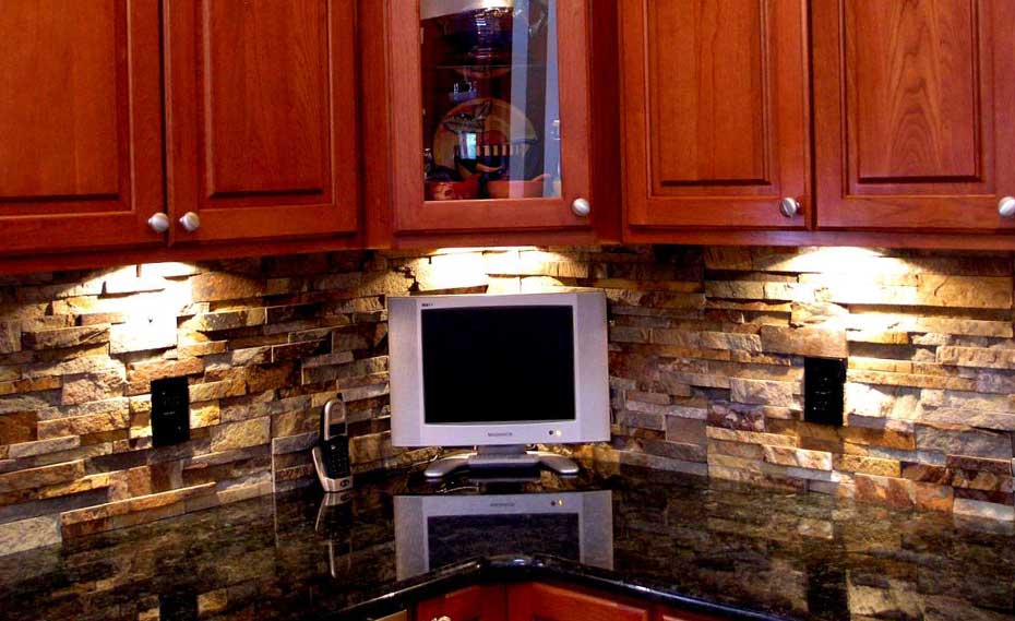 Natural Stacked Stone Backsplash Tiles For Kitchens and Bathrooms